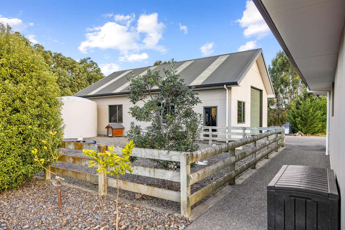 44 Tutakarae Road_2