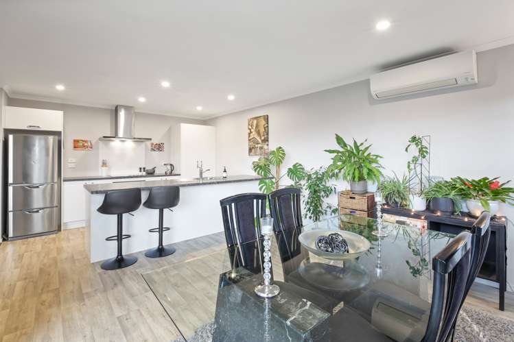 16 George West Square Wigram_5