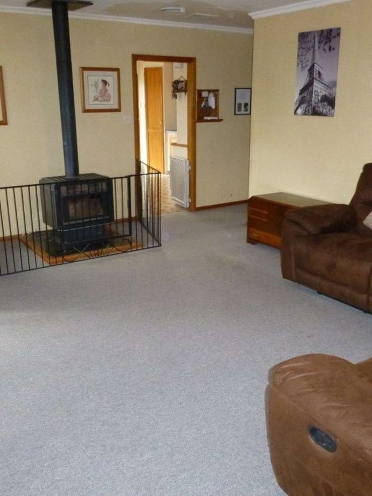 47 Albert Street Pahiatua_5