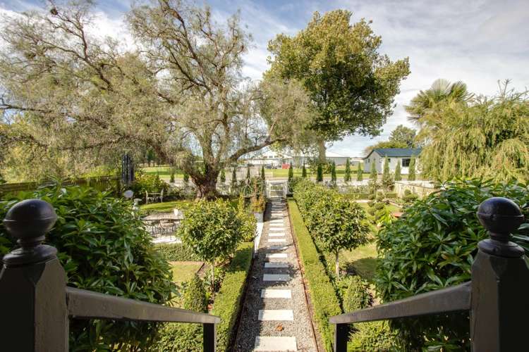 12 Farndon Road Clive_22