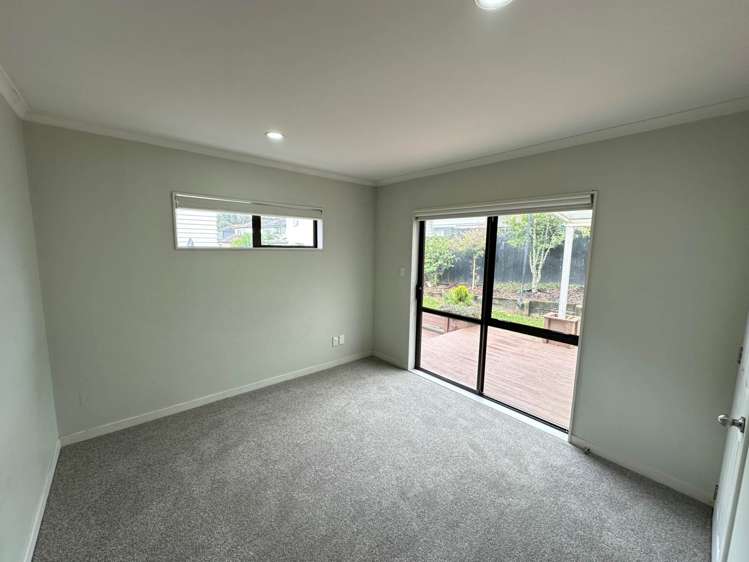 39 Terrasini Drive Flat Bush_9