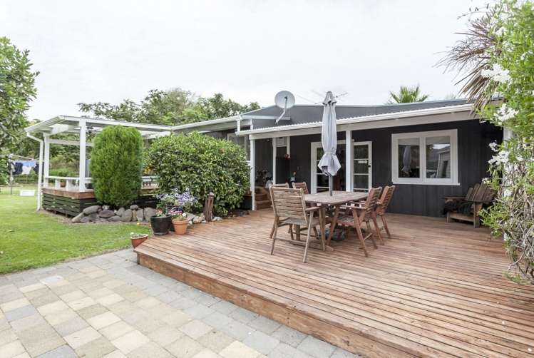 74 Neavesville Road Puriri_1