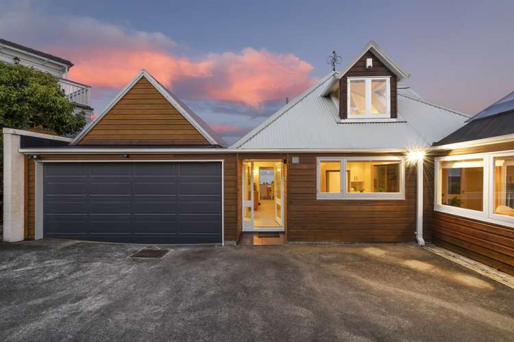 22b Orchard Street Wadestown_1