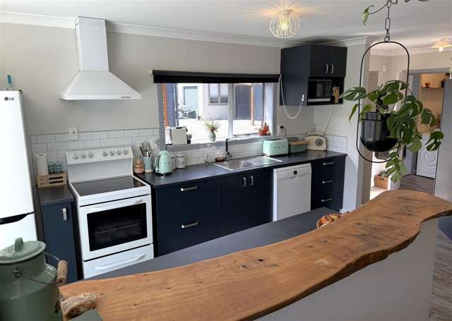 114 Marsden Road Greymouth_3