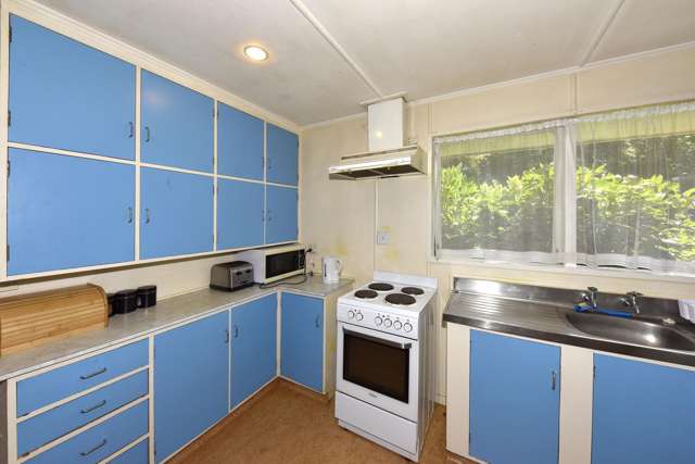 24 La Perouse Place Northcote_2
