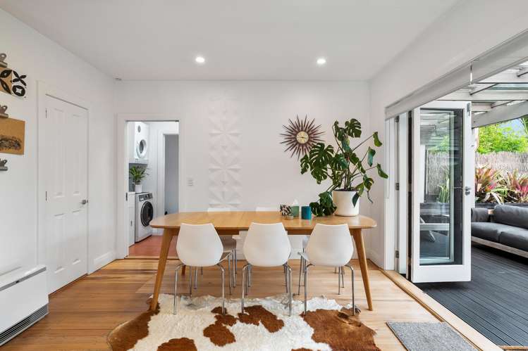 30 Buxton Street Point Chevalier_6