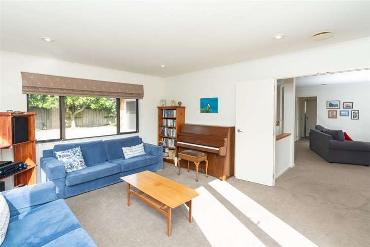 17 Innswood Place Rototuna North_7