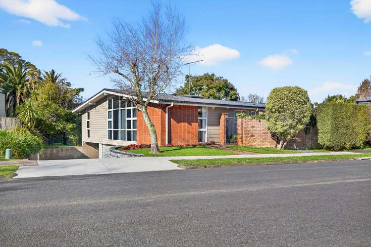 8 Blue Gum Rise Sunnyhills_31