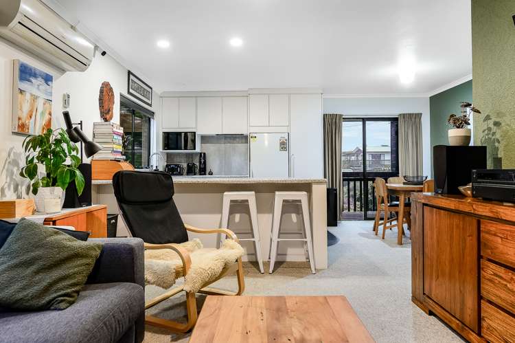 34b Aberfoyle Street Dinsdale_17