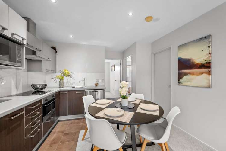 86a Michael Jones Drive Flat Bush_7