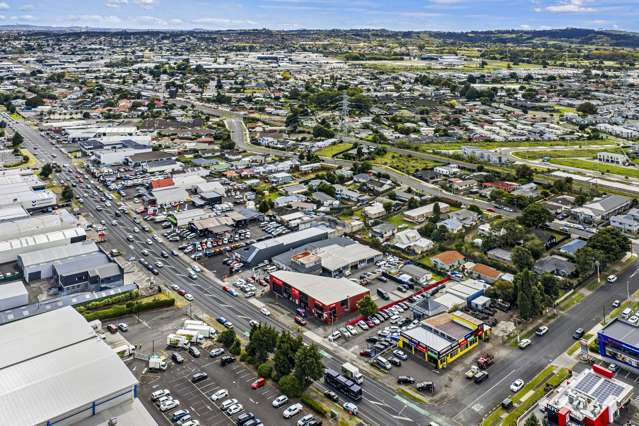 206 Great South Road Takanini_1