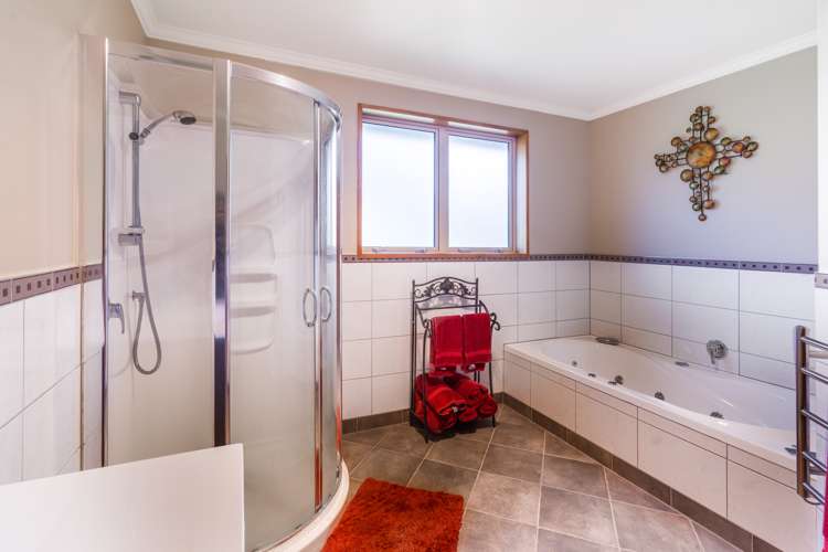 200 Lochiel Branxholme Road Winton Surrounds_15