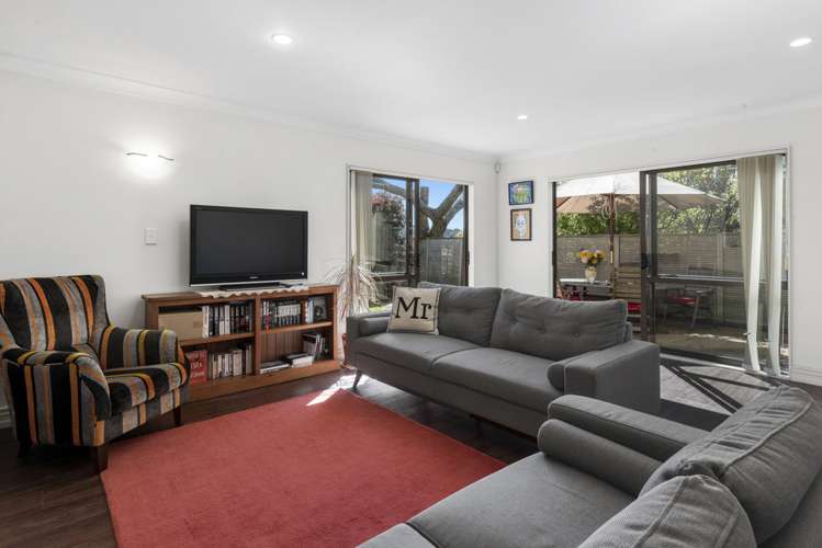 2/870 East Coast Road Northcross_14