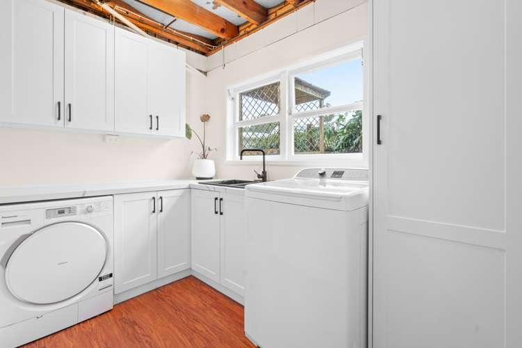 8 Adams Place Kamo_19