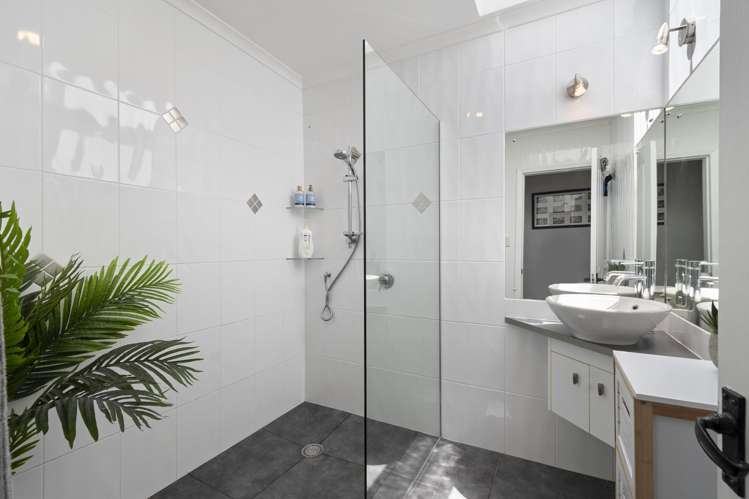 156 Williams Road Tokomaru_18