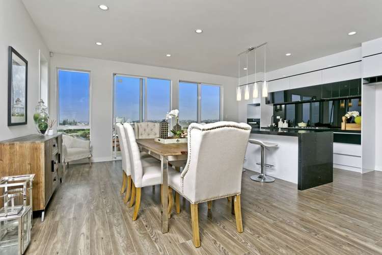 17 Orewa Heights Crescent Orewa_11