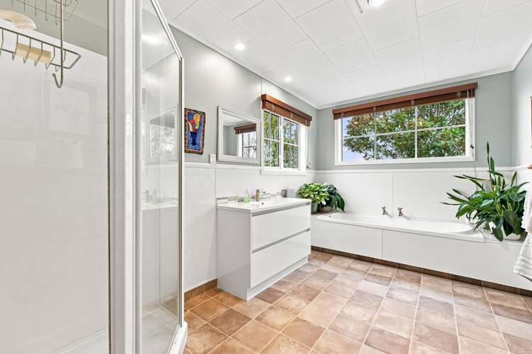 8a Tirimoana Place Otamatea_14