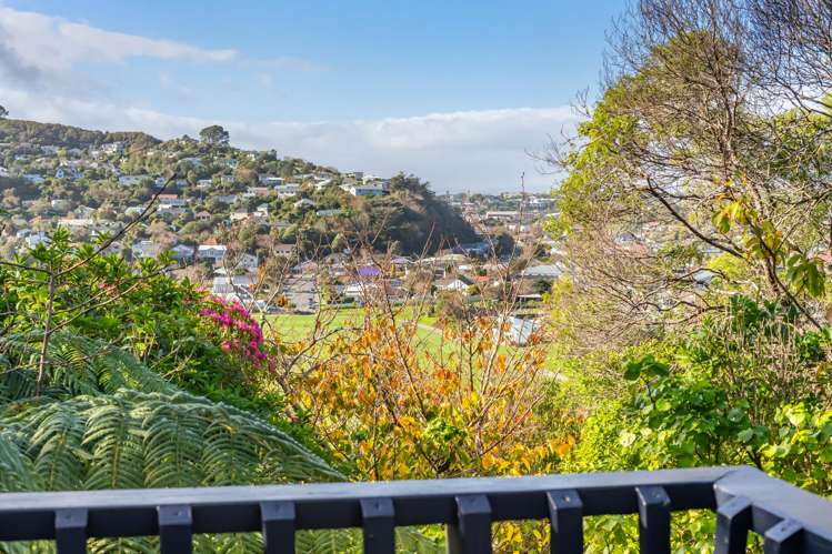 11 Terawhiti Terrace Karori_6