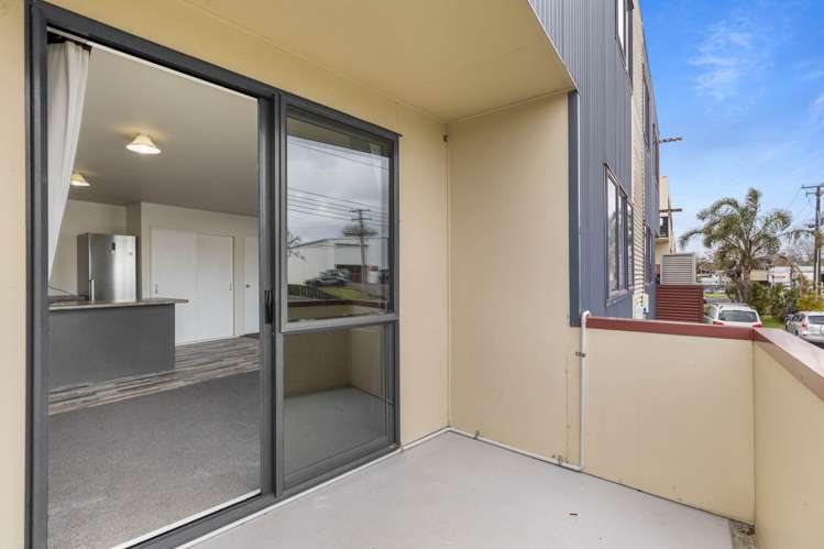1a/10 Corban Avenue Henderson_15