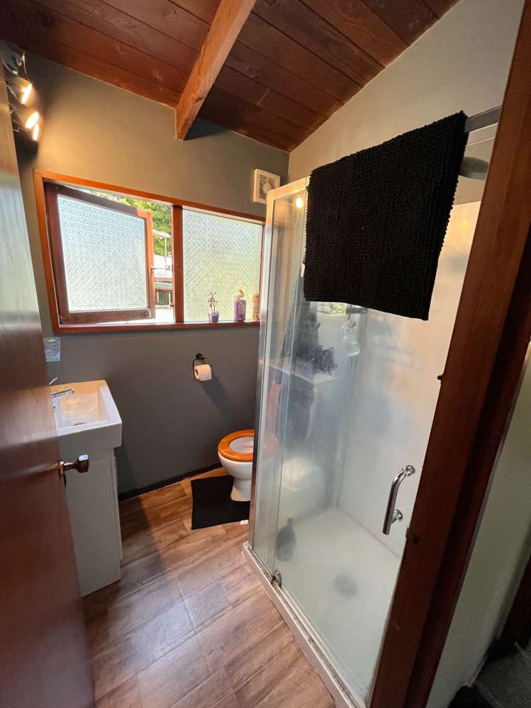 221B Titirangi Road Titirangi_5