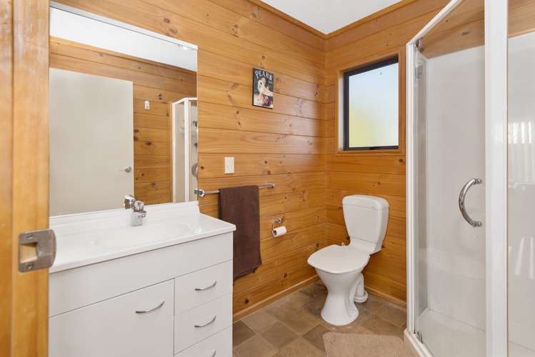 26 Sutton Crescent Papakura_18