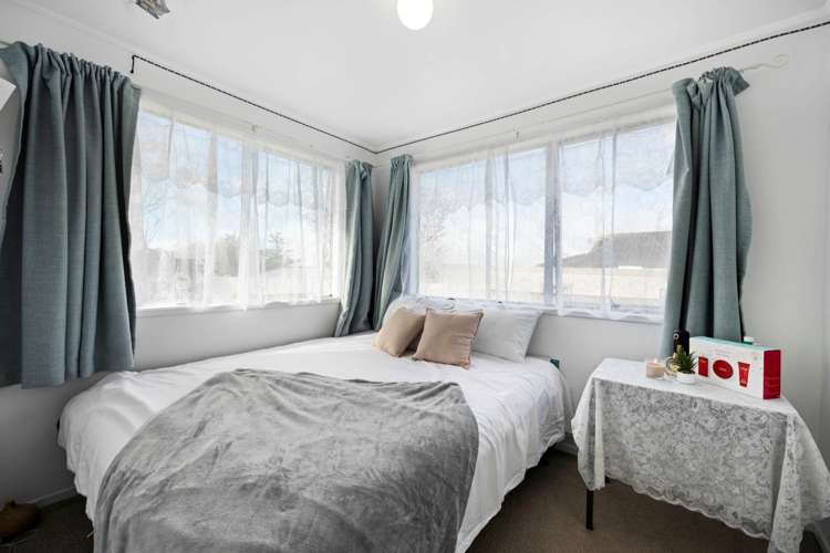 128 Shifnal Drive Randwick Park_21