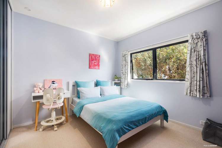 81b Empire Road Epsom_15