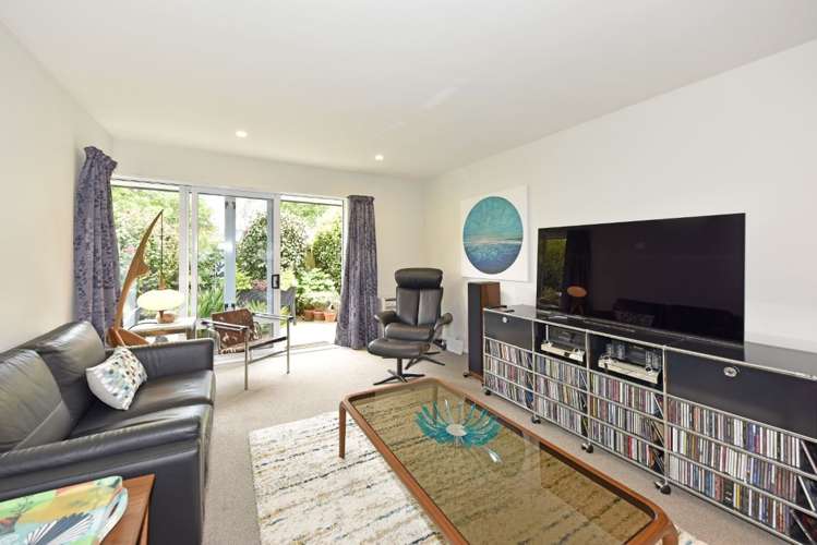 1/157 King Street Sydenham_2