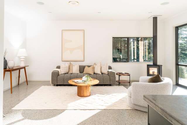 150 Makara Road Makara_1