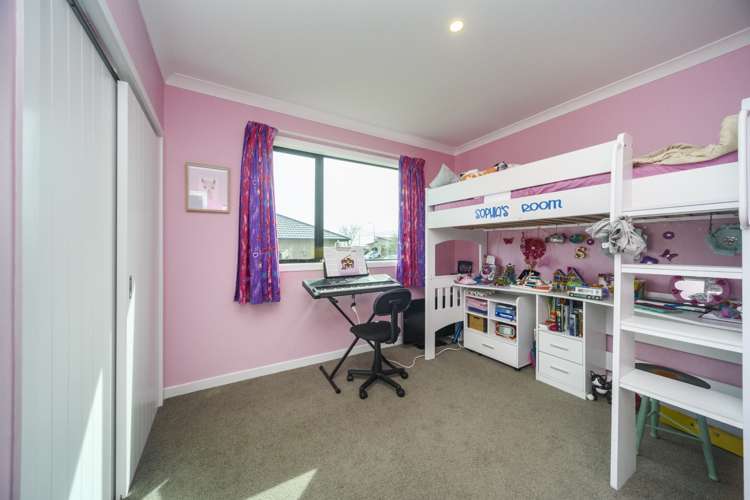 20 Varsity Heights 10930_7