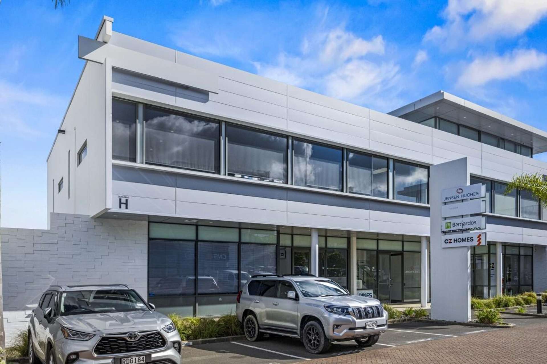 Unit 4, Building H, 4 Orbit Drive Albany_0