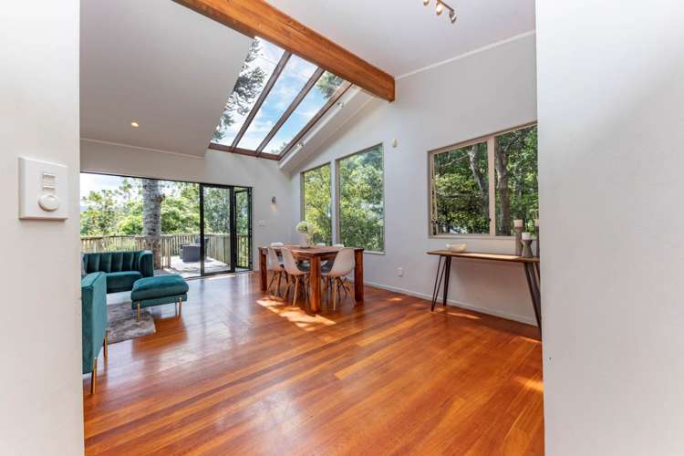 73 Kauri Point Road Laingholm_5