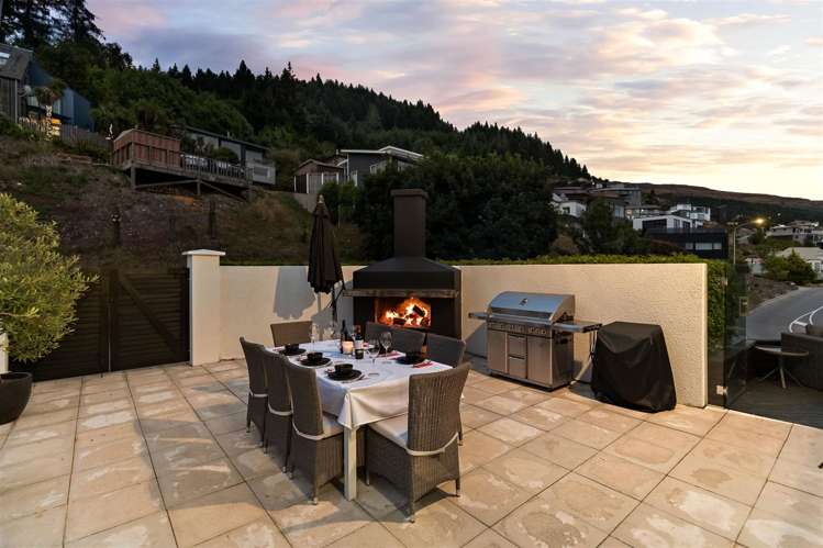 66 Hensman Road Queenstown_44