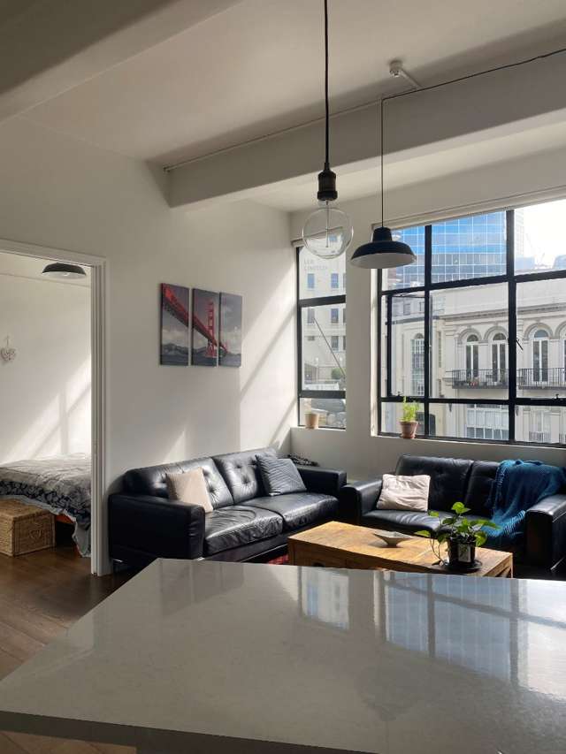 3F/22 Emily Place 10015_1