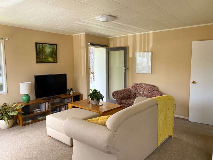 42 Claverdon Drive Massey_2