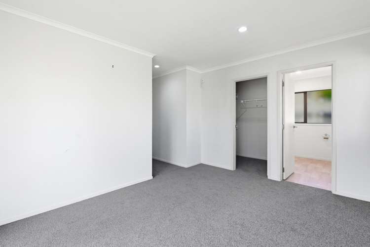 4 Owhatiura Drive Lynmore_11