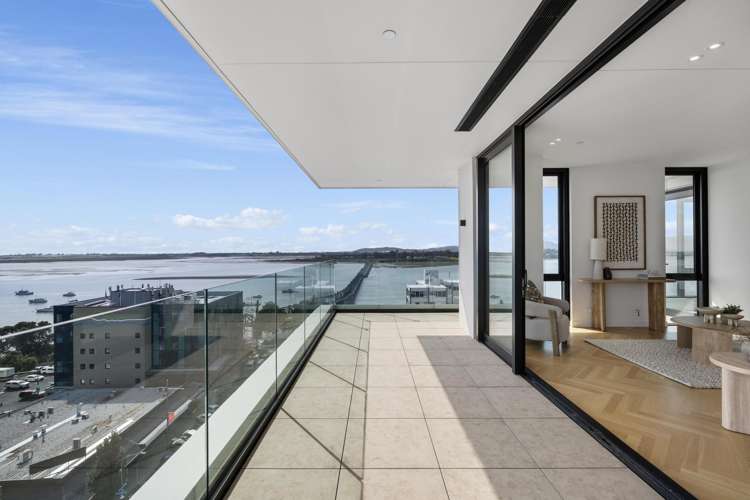 1108/38 Elizabeth Street Tauranga Central_11