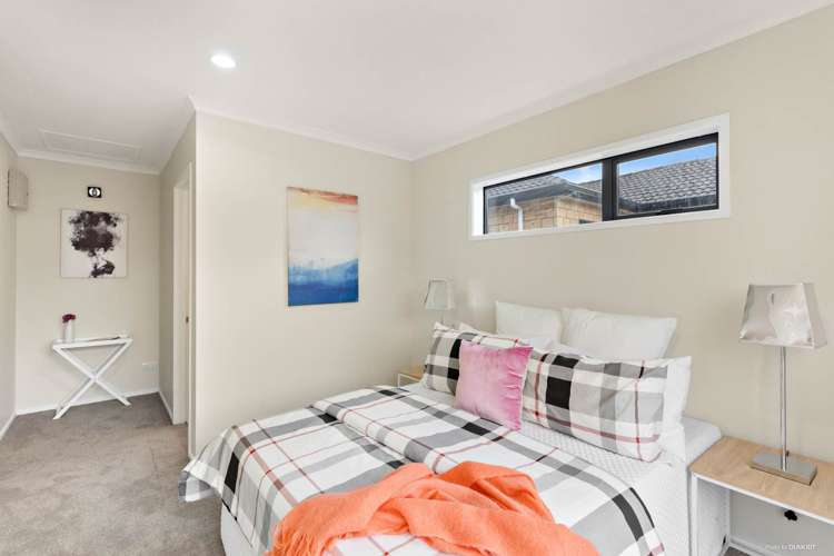23 Agapanthus Place Flat Bush_8