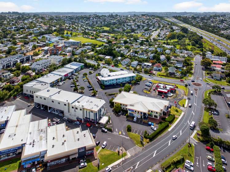 Unit 10A/20 Link Drive Wairau Valley_17