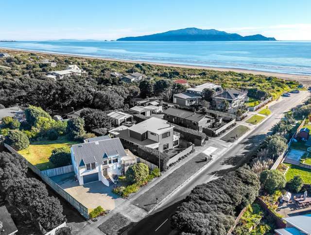 Coastal Retreat | Income Potential