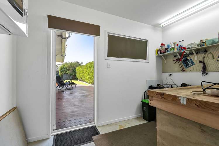 16 Egmont Street Patea_11