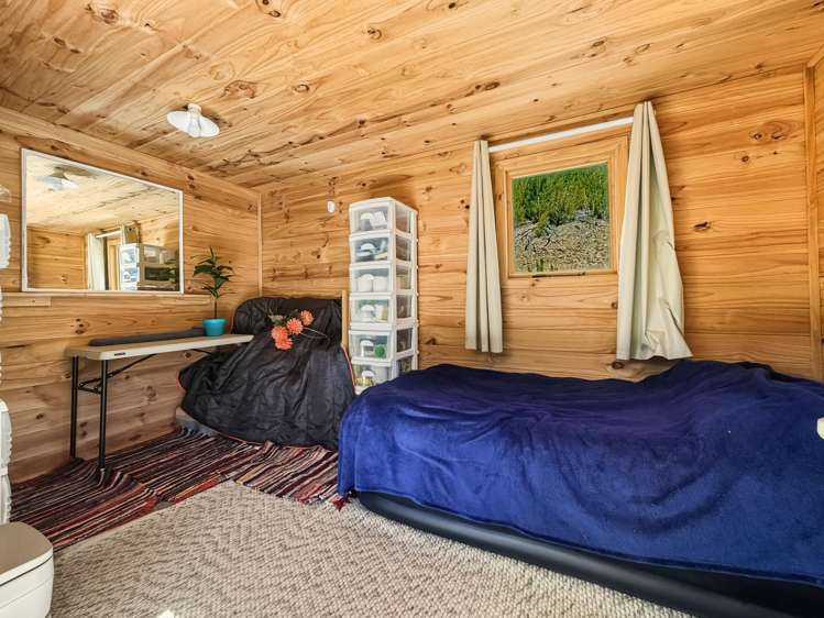 785 Waikakaho Road Tuamarina_9