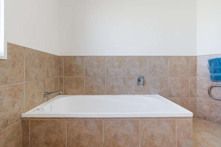 25 Bethlehem Heights Bethlehem_19