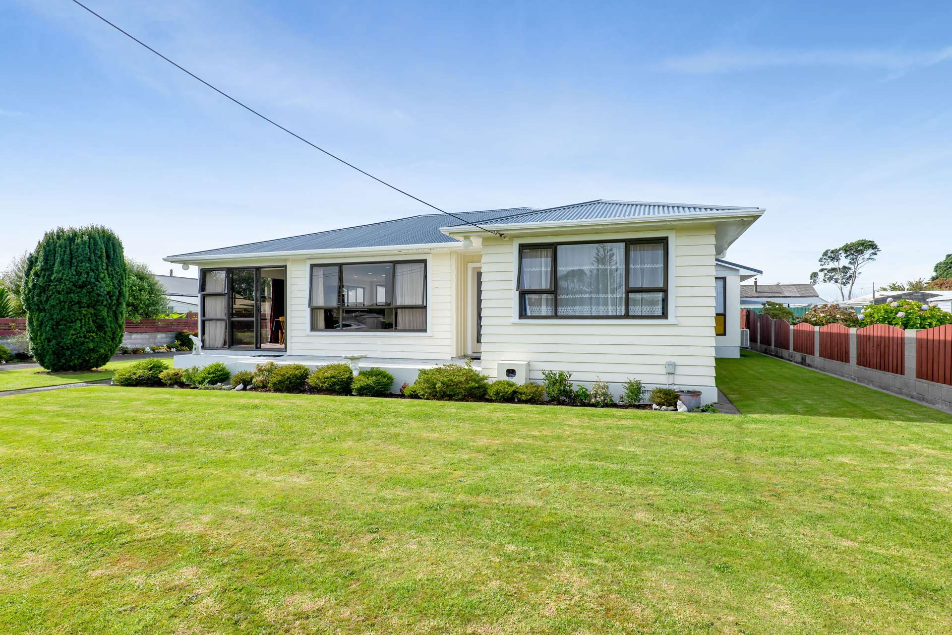 82 Blake Street Waitara_0