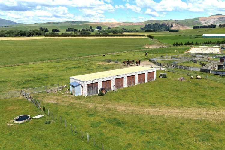 27 Mandeville Kingston Crossing Road Mandeville_17