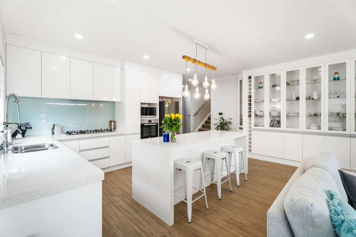 84 Intrepid Crescent_1