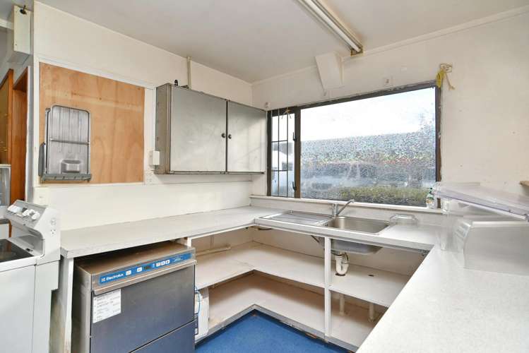 A/10 Sheffield Crescent Burnside_18