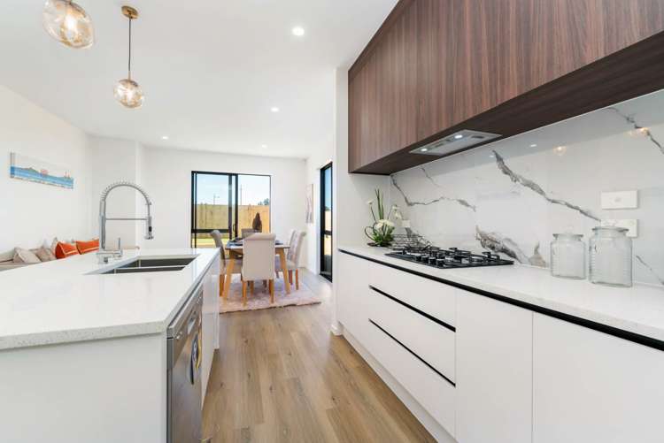 9 Woven Place Karaka_9