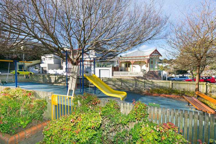 16 Chilka Street Berhampore_13