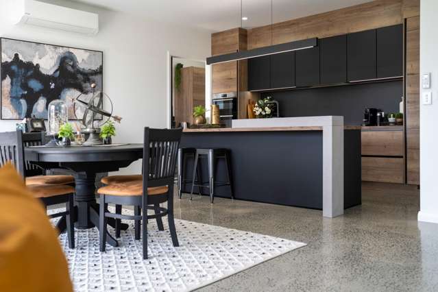 9 Garland Lane 1093_3